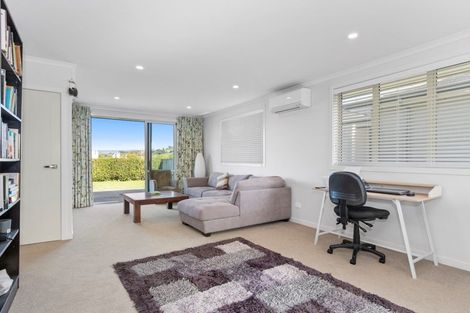 Photo of property in Waterview Estate, 86/4 Greystone Place, Omokoroa, 3114