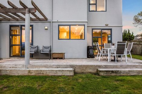 Photo of property in 22 Saint Ives Drive, Camborne, Porirua, 5026