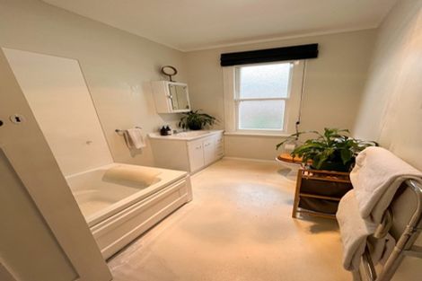 Photo of property in 18 Lewin Street, Balclutha, 9230