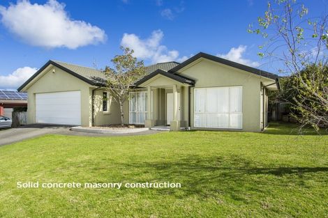 Photo of property in 7 Admirals Court Drive, Greenhithe, Auckland, 0632