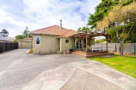 Photo of property in 183 Ruahine Street, Roslyn, Palmerston North, 4414