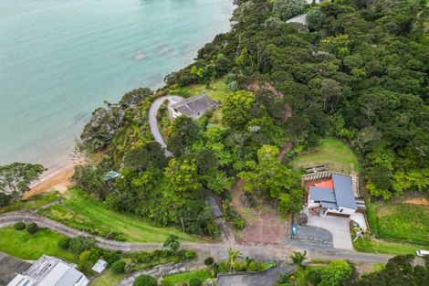 Photo of property in 20 Pomare Avenue, Russell, 0272