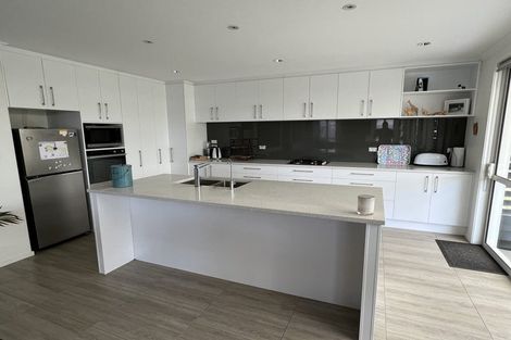 Photo of property in 12 Glen Wallace Road, Waipu, 0510