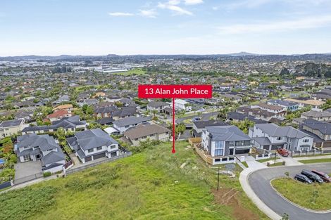 Photo of property in 13 Alan John Place, East Tamaki Heights, Auckland, 2016