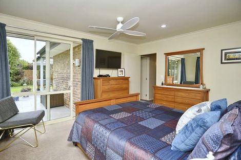 Photo of property in 26b Paget Drive, Woodend, 7610