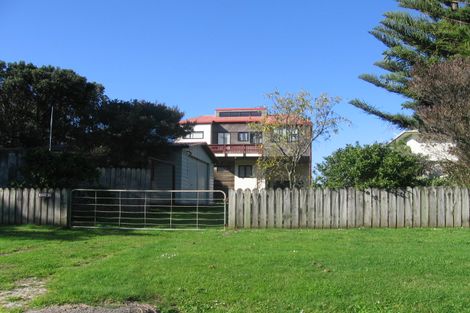 Photo of property in 32 Skippers Road, Opito Bay, Whitianga, 3592