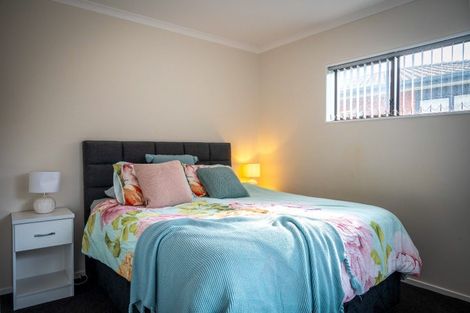 Photo of property in 1 Loader Place, Tawhero, Whanganui, 4501