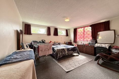 Photo of property in 12 Henry Street, Ebdentown, Upper Hutt, 5018