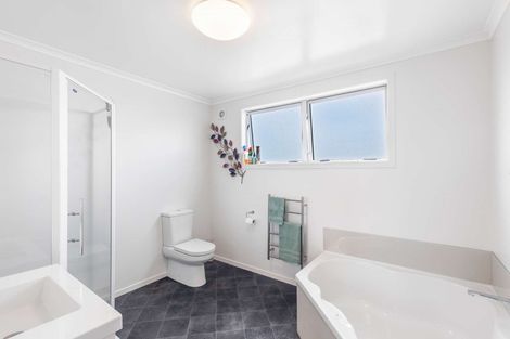 Photo of property in 29 Chiefs Court, Hamilton East, Hamilton, 3216