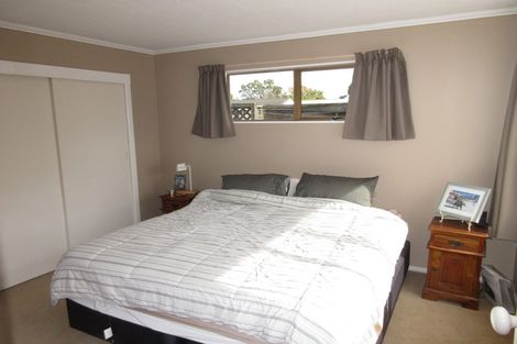 Photo of property in 78 Gray Avenue, Paraparaumu Beach, Paraparaumu, 5032