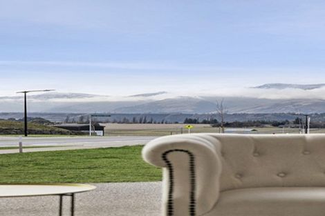 Photo of property in 33 Atkins Road, Luggate, Wanaka, 9382