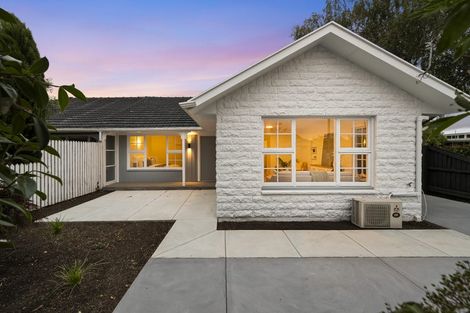 Photo of property in 2/170 Waimairi Road, Ilam, Christchurch, 8041