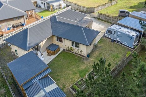 Photo of property in 2b Sandown Avenue, Himatangi Beach, Foxton, 4891