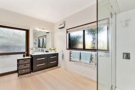 Photo of property in 5 Summit Road, Lake Okareka, Rotorua, 3076