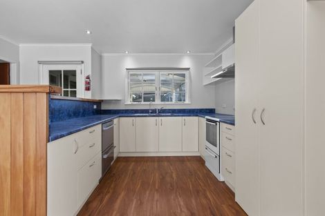 Photo of property in 3 Mclaren Place, Chedworth, Hamilton, 3210