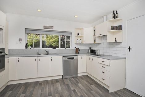 Photo of property in 3 Watt Road, Otatara, Invercargill, 9879