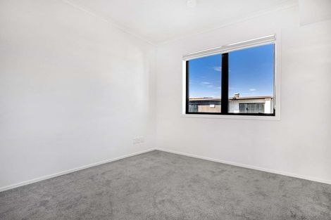 Photo of property in 17/11 Carlos Drive, Flat Bush, Auckland, 2016