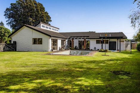 Photo of property in 116 Weraroa Road, Waverley, 4510