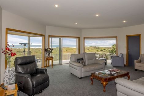 Photo of property in 103 Rua Avenue, Waitarere Beach, Levin, 5510