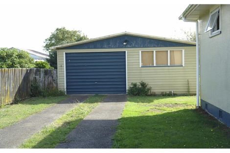 Photo of property in 47 Wilson Street, Waverley, 4510