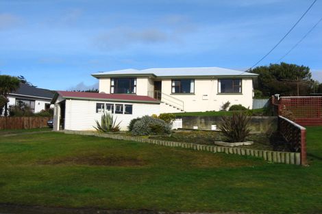 Photo of property in 240 Foyle Street, Bluff, 9814