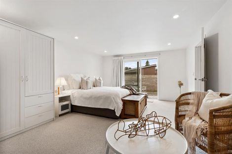 Photo of property in 25 Esme Grove, Omaha, 0986