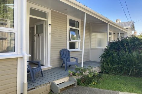 Photo of property in 17 Queens Drive, Kilbirnie, Wellington, 6022