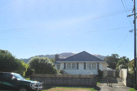 Photo of property in 3 Routley Crescent, Elderslea, Upper Hutt, 5018