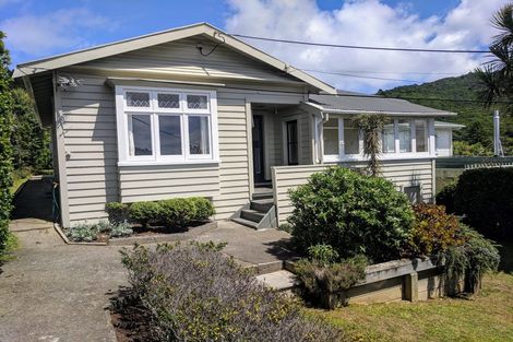 Photo of property in 47 Nottingham Street, Karori, Wellington, 6012