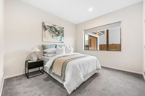 Photo of property in 3 Tarras Road, Kumeu, 0810