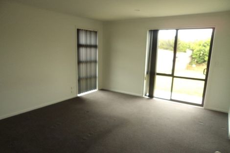 Photo of property in 9 Te Ironui Place, Huntington, Hamilton, 3210