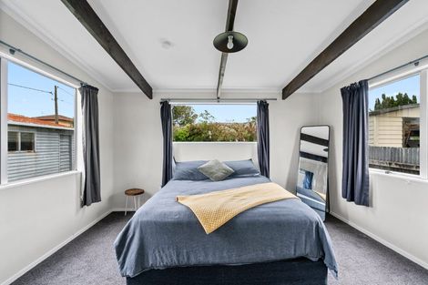 Photo of property in 33 Price Street, Grasmere, Invercargill, 9810