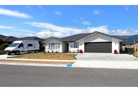 Photo of property in 15 Curtis Street, Stoke, Nelson, 7011