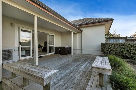 Photo of property in 3/57 Gladstone Road, Northcote, Auckland, 0627