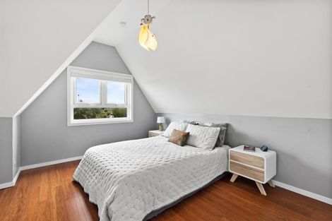 Photo of property in 2/3 County Road, Torbay, Auckland, 0630