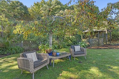 Photo of property in 15 Clifton Drive, Waitara, 4320