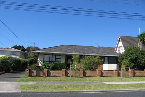 Photo of property in 1/23 Watea Road, Torbay, Auckland, 0630