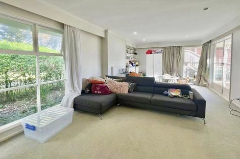 Photo of property in 10 Dodson Avenue, Milford, Auckland, 0620