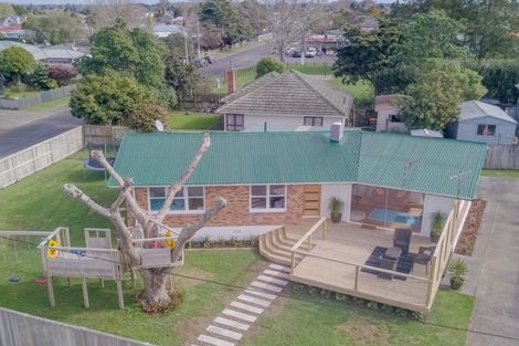 Photo of property in 2/1 Cross Street, Papakura, 2110