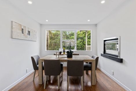 Photo of property in 122 Beach Road, Castor Bay, Auckland, 0620