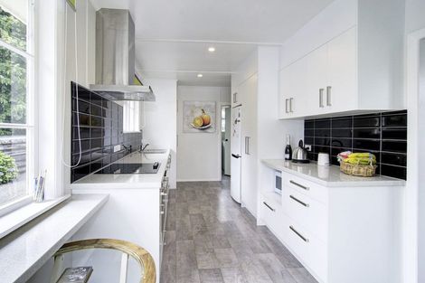 Photo of property in 4 Tararua Street, Masterton, 5810