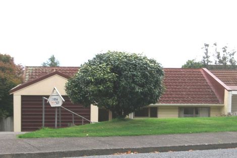 Photo of property in 30b Kakariki Grove, Waikanae, 5036