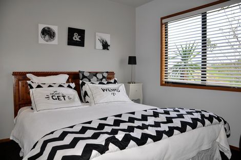 Photo of property in 35 Mayor View Terrace, Waihi Beach, 3611