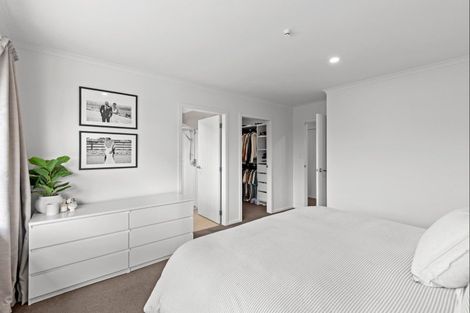 Photo of property in 31 Chestnut Close, Kelvin Grove, Palmerston North, 4414