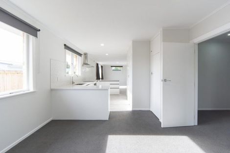 Photo of property in 27 Cotton Street, St Andrews, Hamilton, 3200