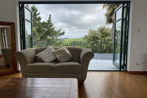 Photo of property in 1447 Old North Road, Helensville, 0875