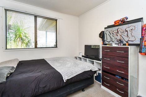 Photo of property in 6 Redcrest Avenue, Red Hill, Papakura, 2110