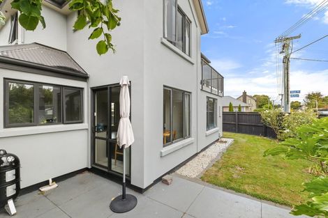 Photo of property in 1 Trist Place, Edgeware, Christchurch, 8013