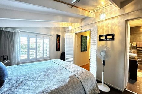 Photo of property in 1/1 Saratoga Avenue, Herne Bay, Auckland, 1011