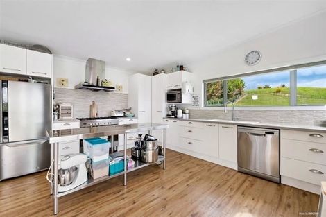 Photo of property in 332a Karaka Road, Karaka, Drury, 2578